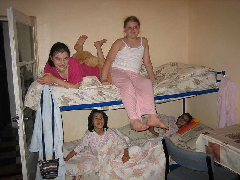 romania children