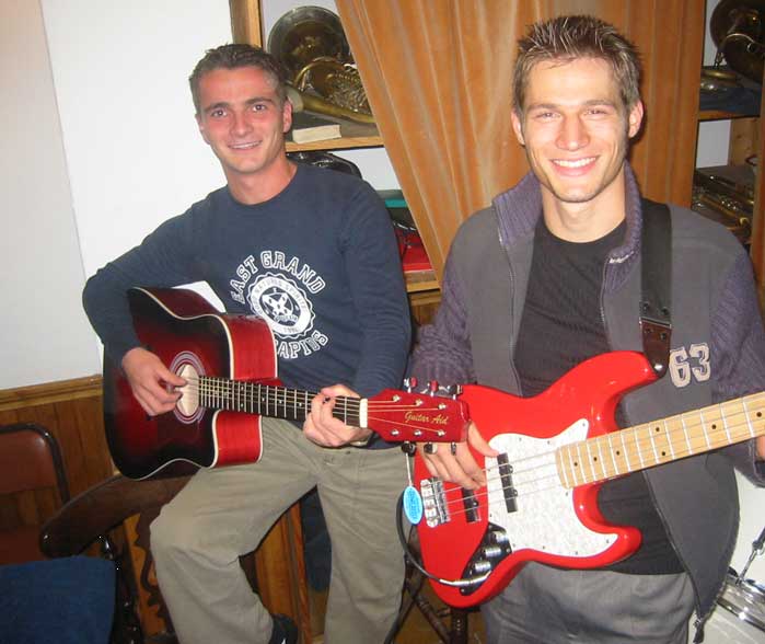 the new darius guitar